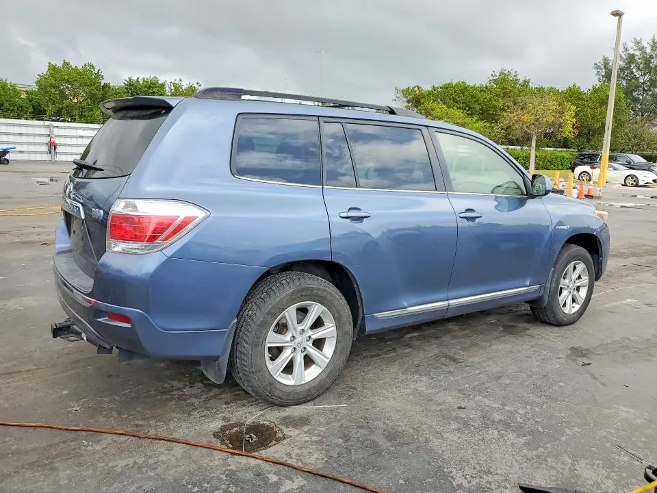 2013 TOYOTA HIGHLANDER HYBRID  