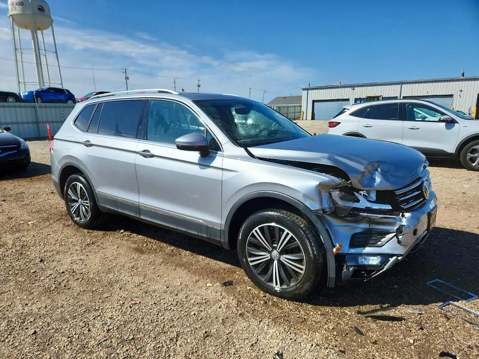 2019 VOLKSWAGEN TIGUAN SE  