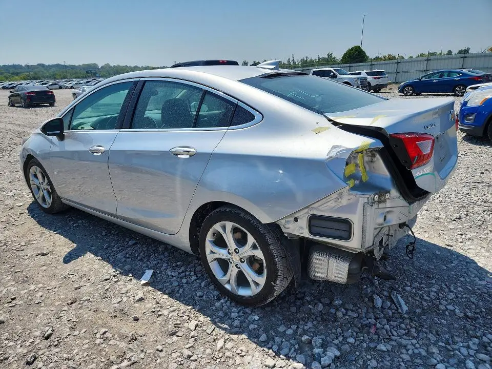 2018 CHEVROLET CRUZE PREMIER  