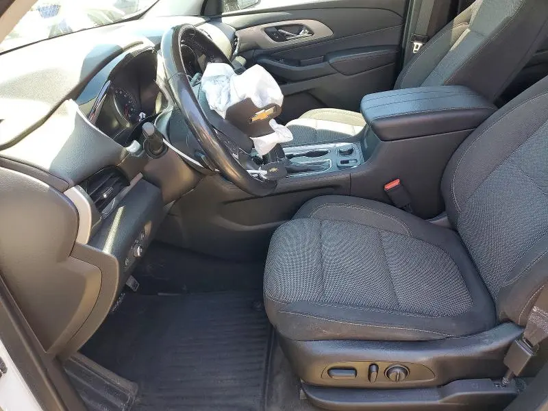2019 CHEVROLET TRAVERSE LT  
