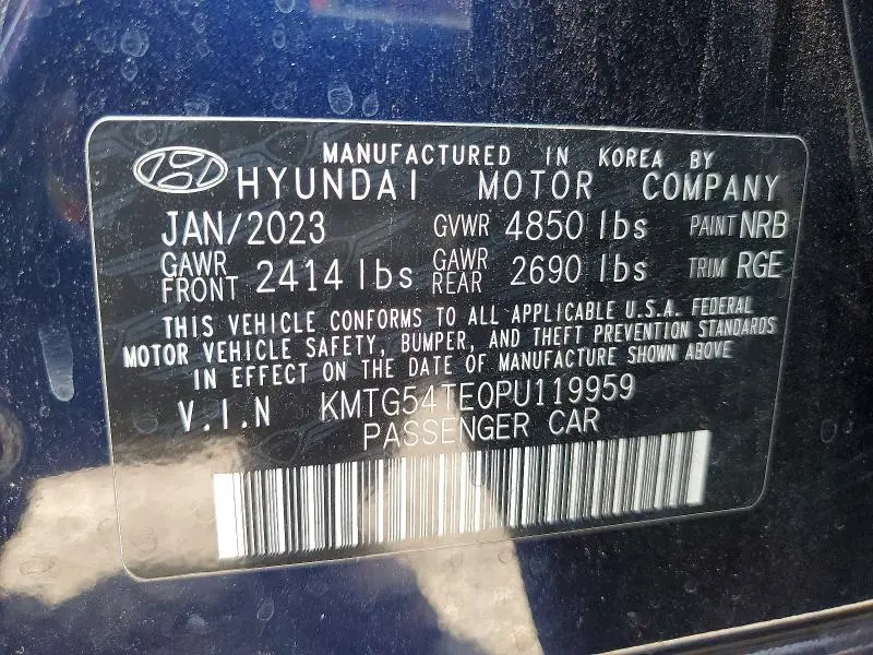 2023 GENESIS G70 3.3T STANDARD  