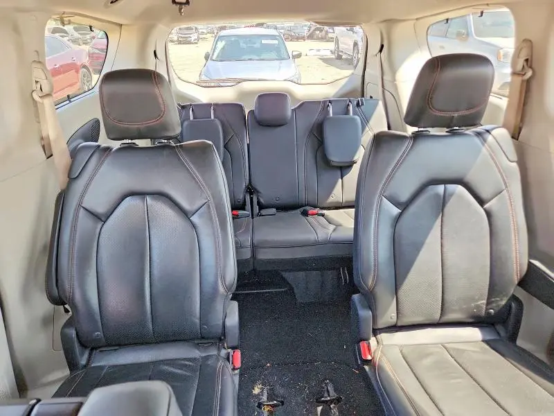 2017 CHRYSLER PACIFICA TOURING L PLUS  