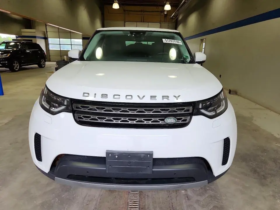 2019 LAND ROVER DISCOVERY SE  