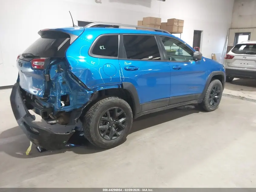 2018 JEEP CHEROKEE TRAILHAWK 4X4