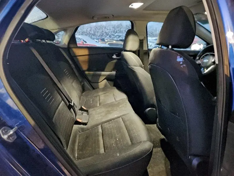 2019 KIA FORTE GT LINE  