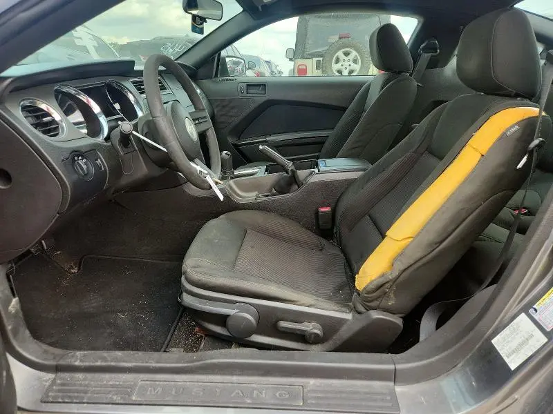 2010 FORD MUSTANG   