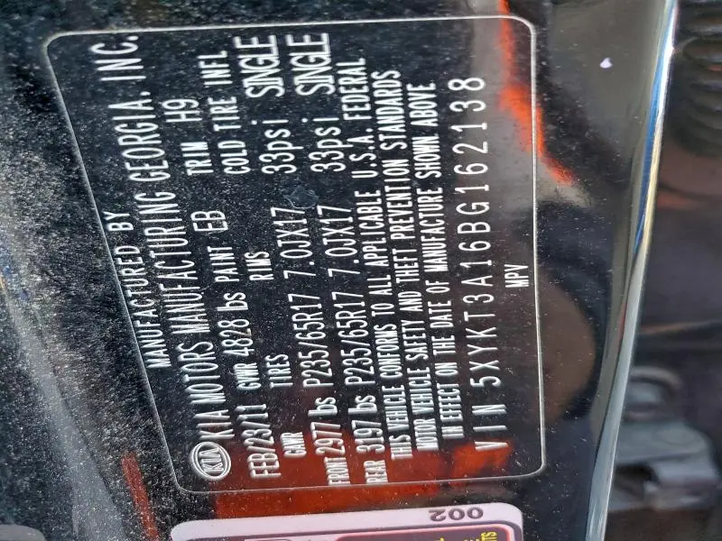 2011 KIA SORENTO BASE  