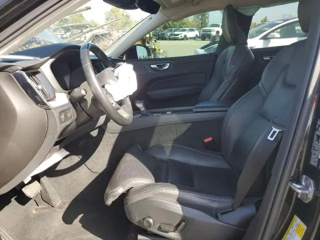 2021 VOLVO XC60 T5 INSCRIPTION  