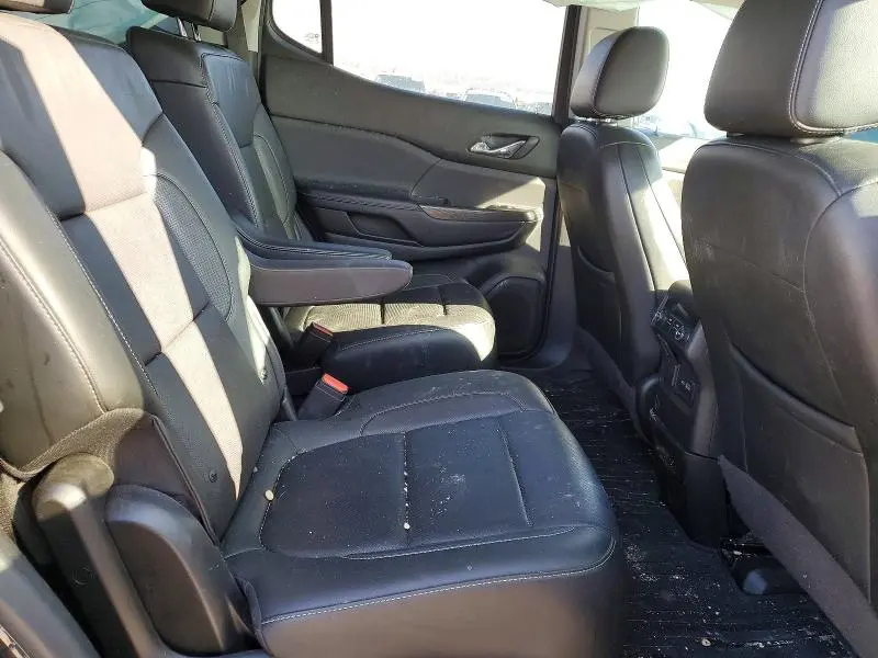 2020 GMC ACADIA SLT  