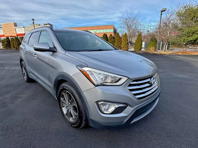 2016 HYUNDAI SANTA FE SE  