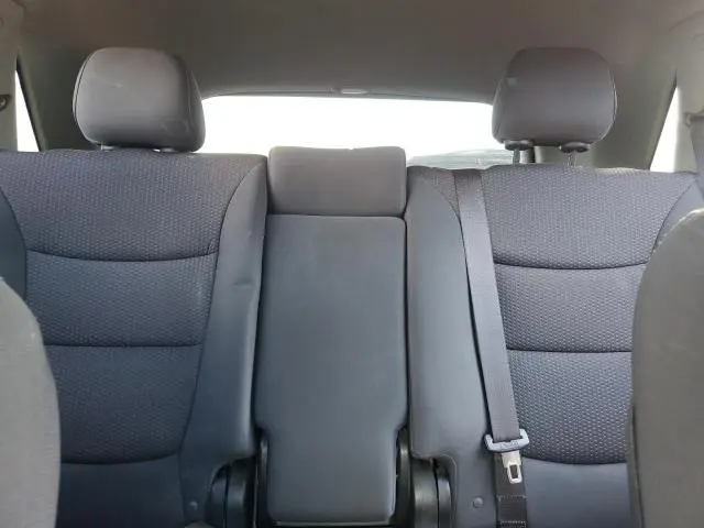 2011 KIA SORENTO BASE  