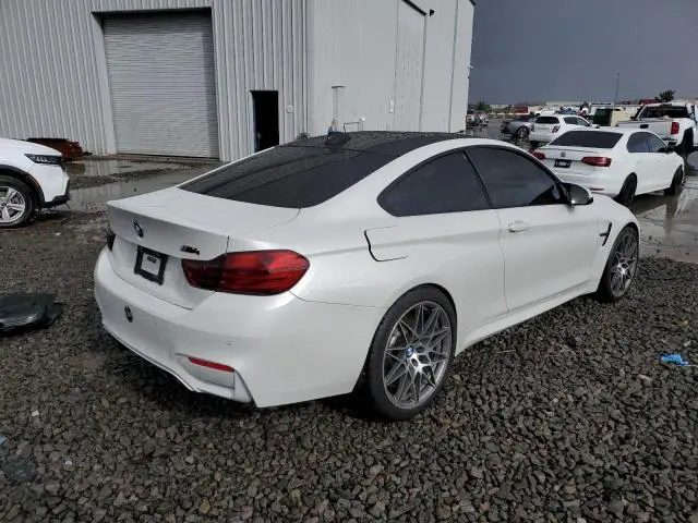 2017 BMW M4   