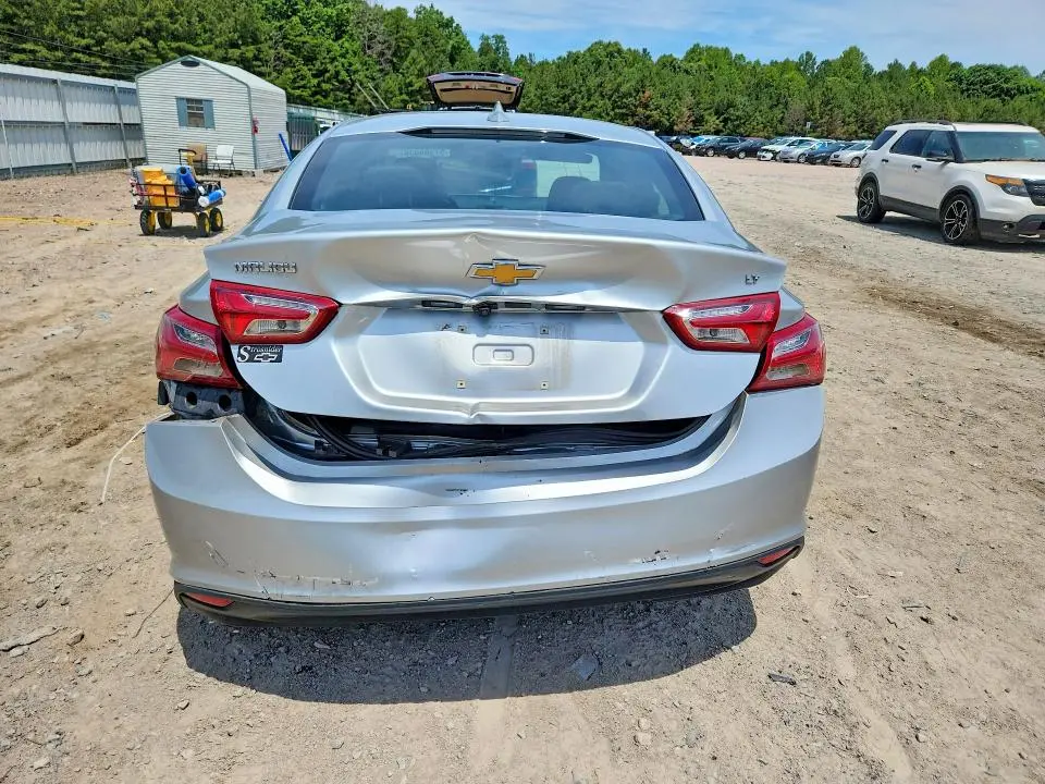 2022 CHEVROLET MALIBU LT  
