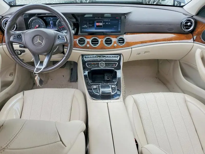 2017 MERCEDES-BENZ E 300  