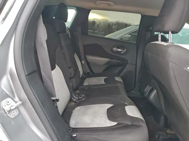 2014 JEEP CHEROKEE SPORT  