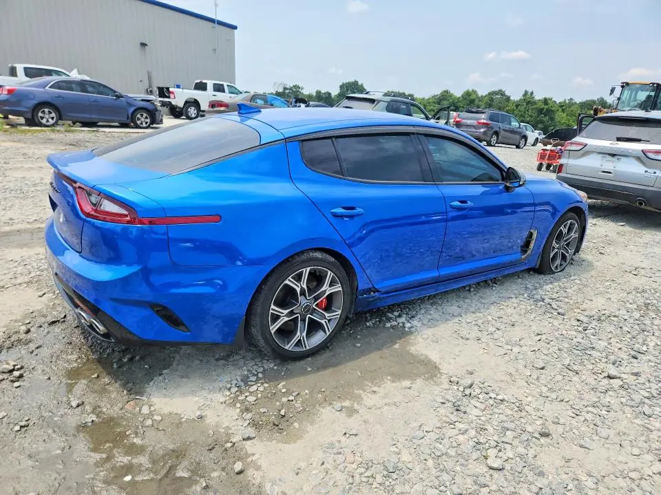 2018 KIA STINGER GT  