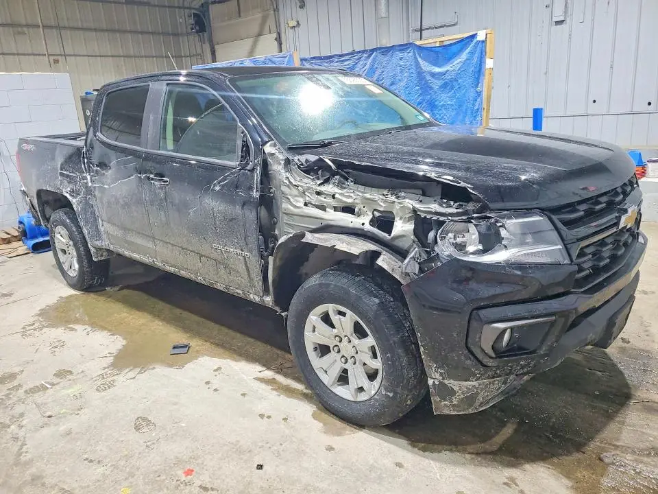 2021 CHEVROLET COLORADO LT  
