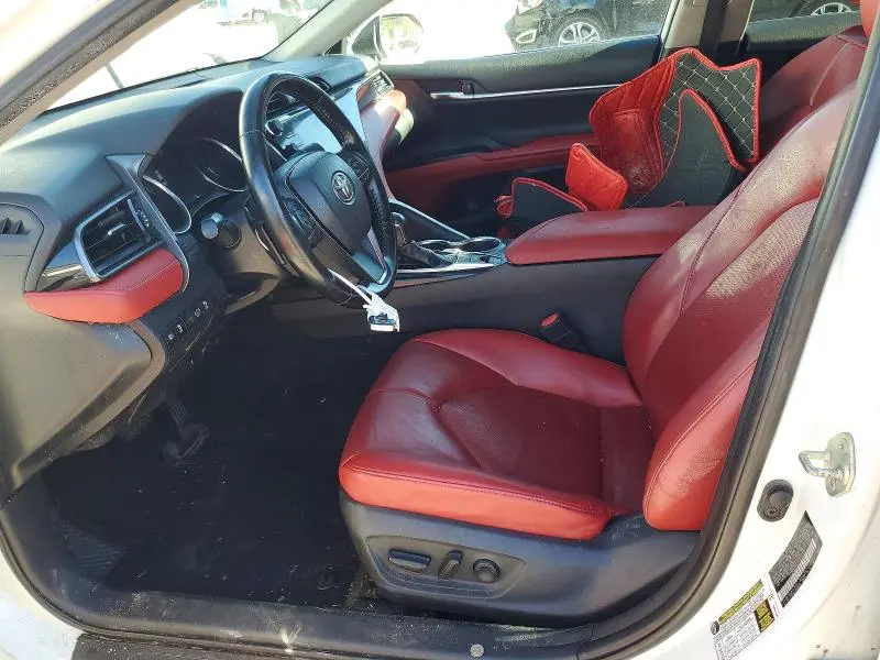 2019 TOYOTA CAMRY XSE  