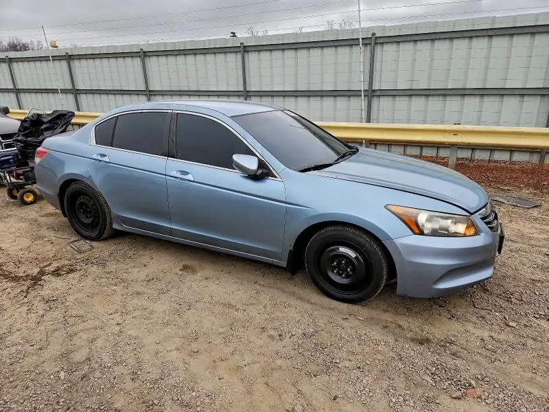 2011 HONDA ACCORD LX  