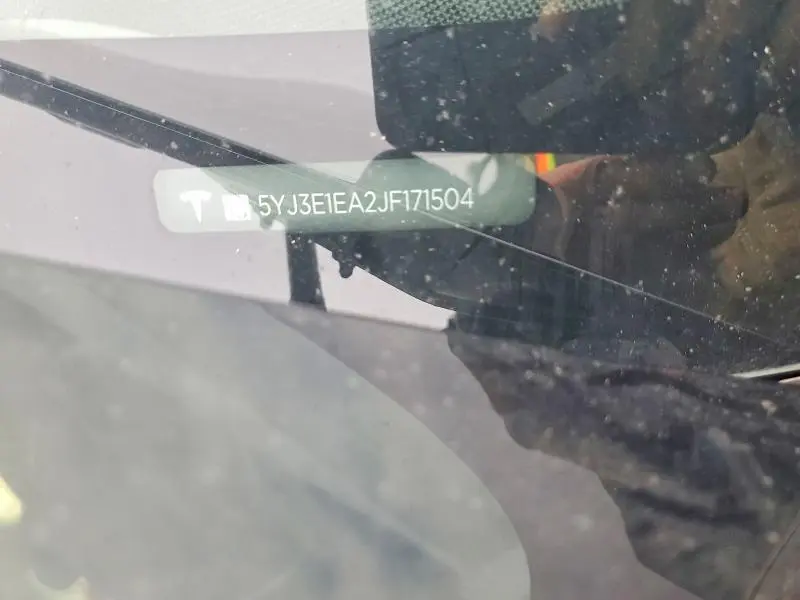2018 TESLA MODEL 3   