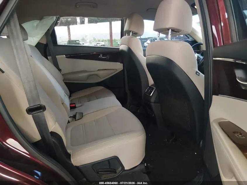 2017 KIA SORENTO 2.4L LX