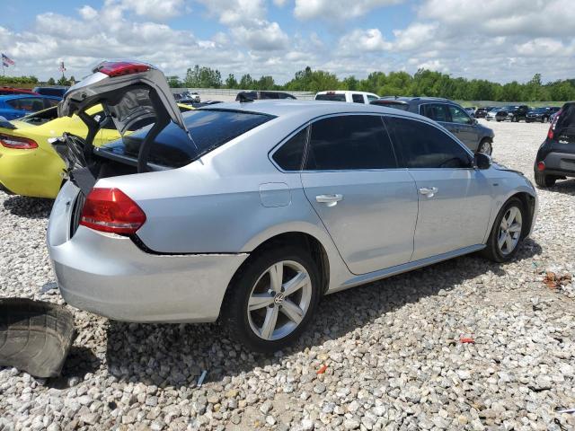 2015 VOLKSWAGEN PASSAT S