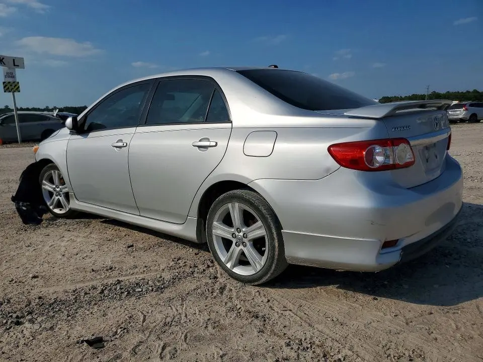 2013 TOYOTA COROLLA S  