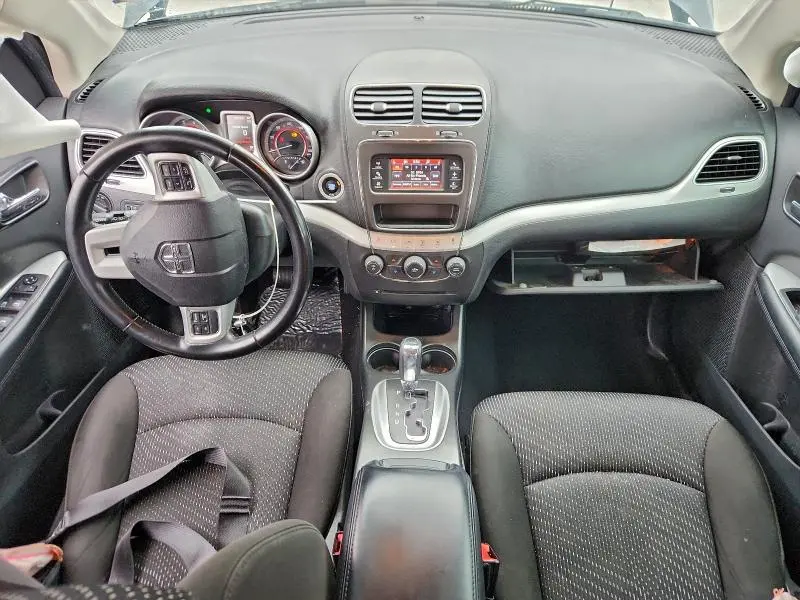 2020 DODGE JOURNEY SE  