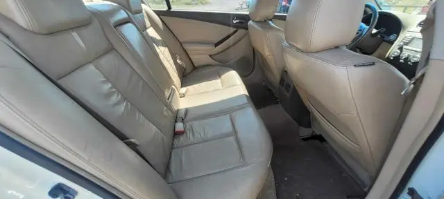 2010 NISSAN ALTIMA BASE  