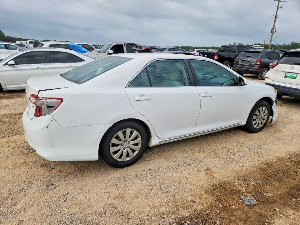 2012 TOYOTA CAMRY LE  