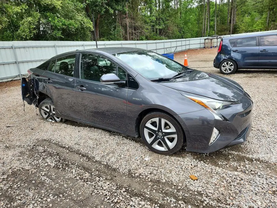 2017 TOYOTA PRIUS FOUR TOURING  