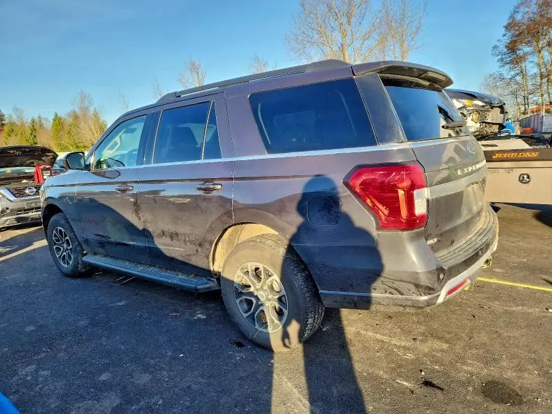 2024 FORD EXPEDITION XLT  