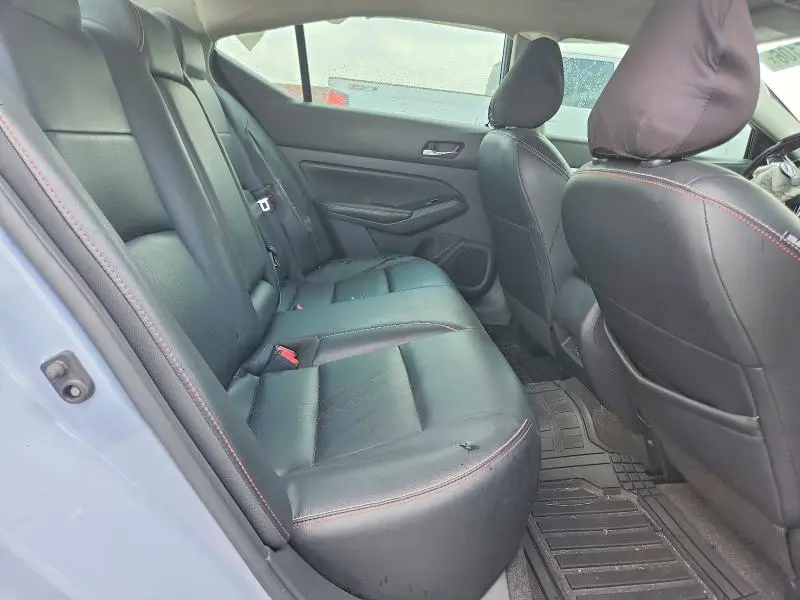 2023 NISSAN ALTIMA SR  