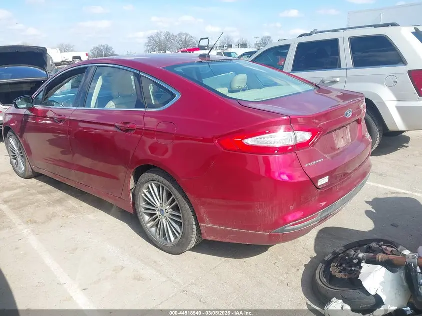 2013 FORD FUSION SE