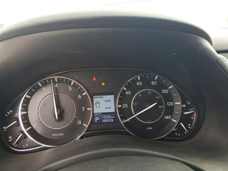 2020 NISSAN ARMADA SV  