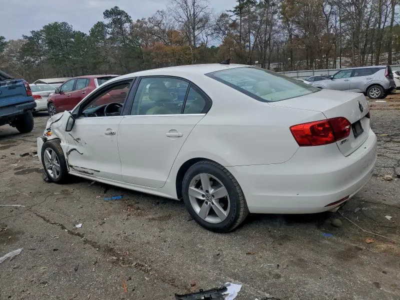 2013 VOLKSWAGEN JETTA TDI  