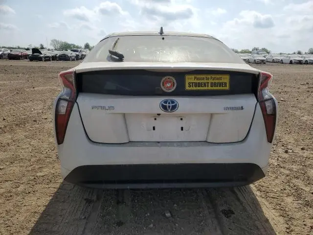 2016 TOYOTA PRIUS   