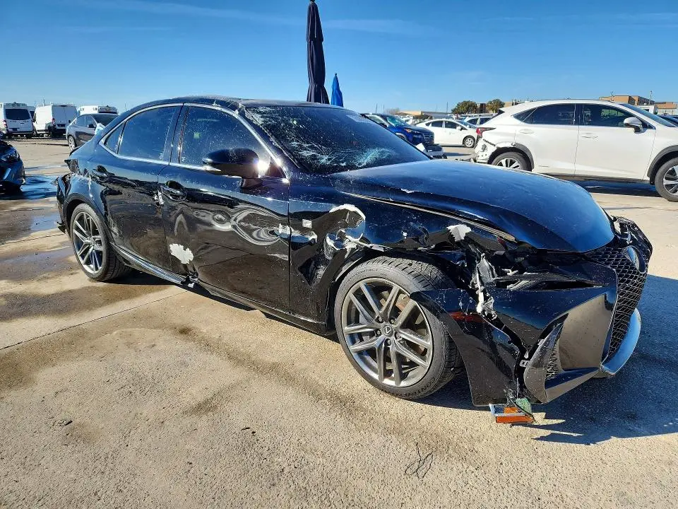 2019 LEXUS IS   