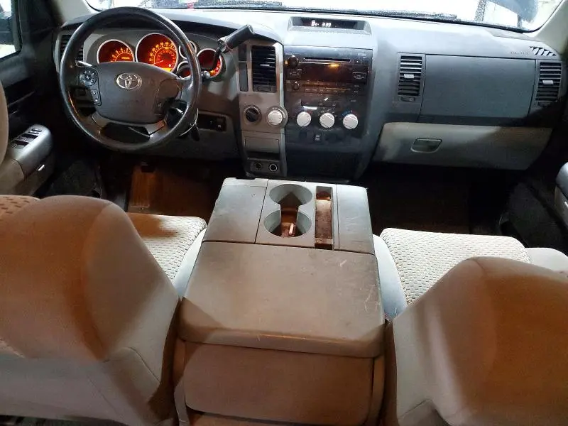 2010 TOYOTA TUNDRA CREWMAX SR5  