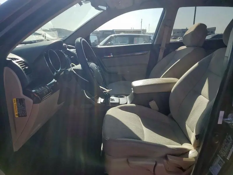2013 KIA SORENTO LX