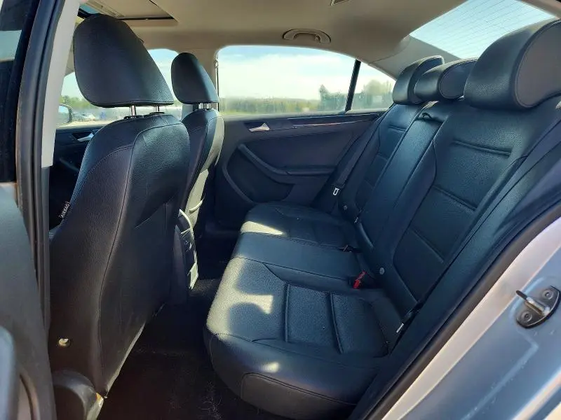 2016 VOLKSWAGEN JETTA SEL  