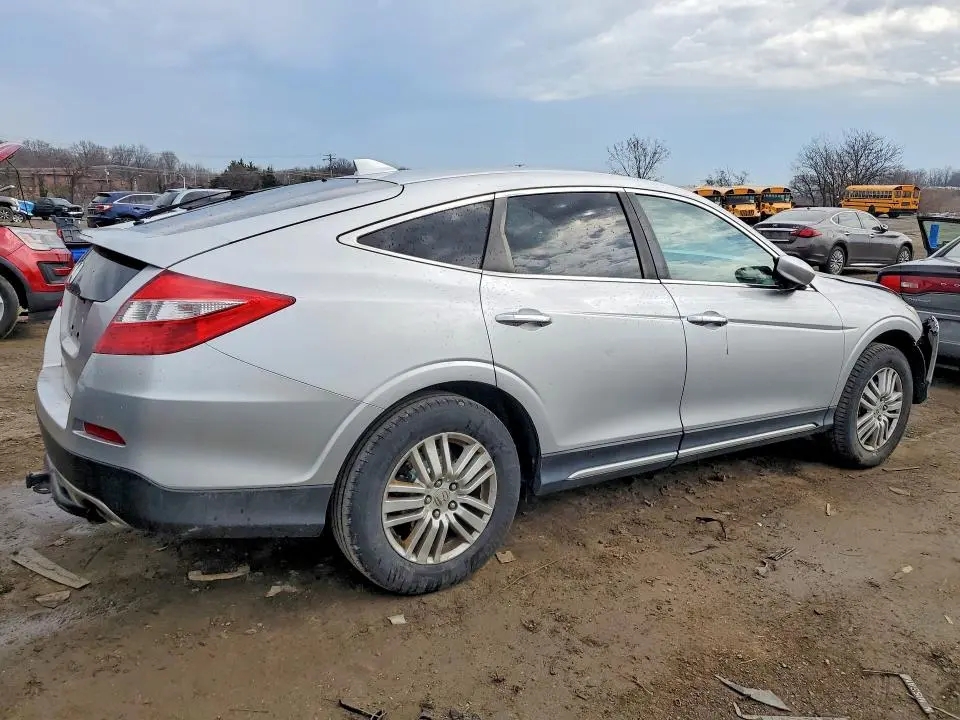 2015 HONDA CROSSTOUR EXL  