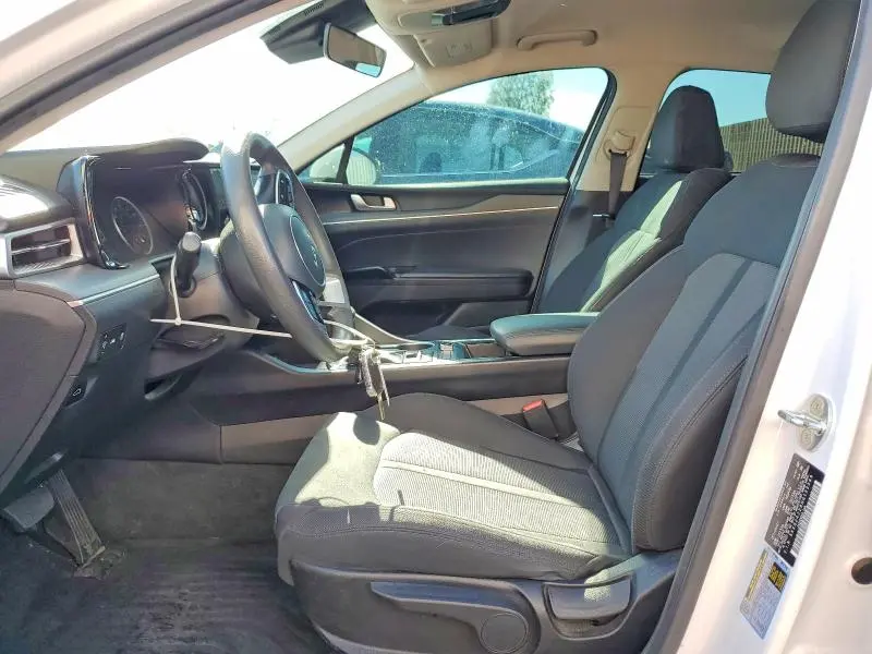 2022 KIA K5 LX  