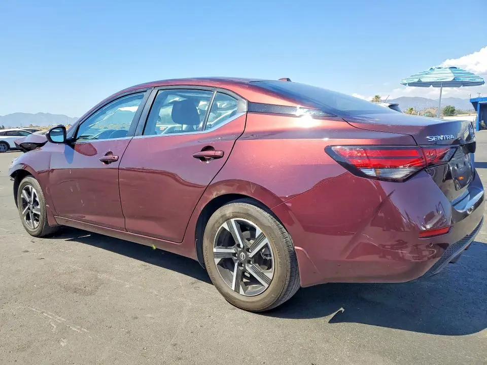2025 NISSAN SENTRA SV  
