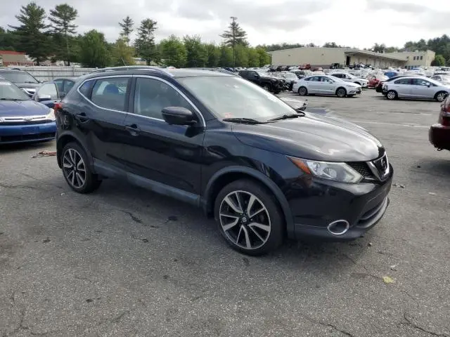2017 NISSAN ROGUE SPORT S  