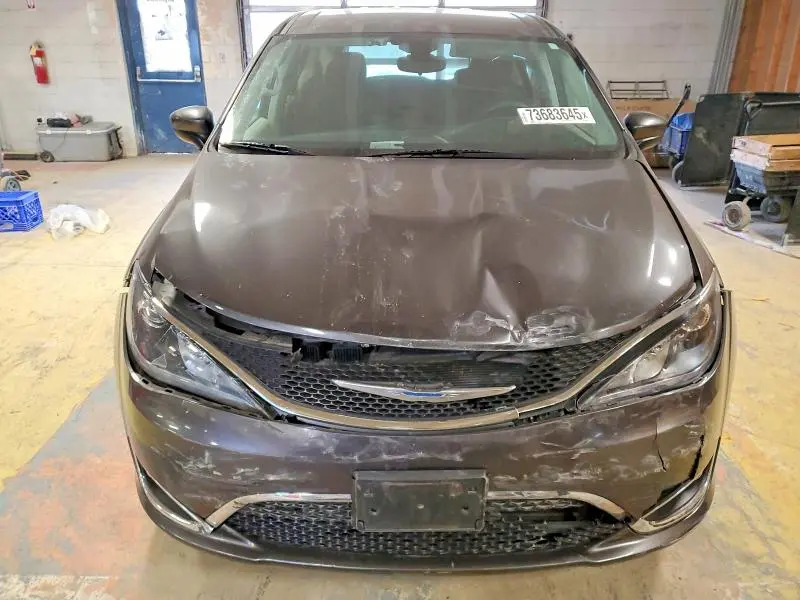 2017 CHRYSLER PACIFICA TOURING L  