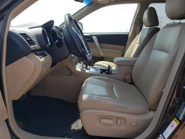 2013 TOYOTA HIGHLANDER BASE  