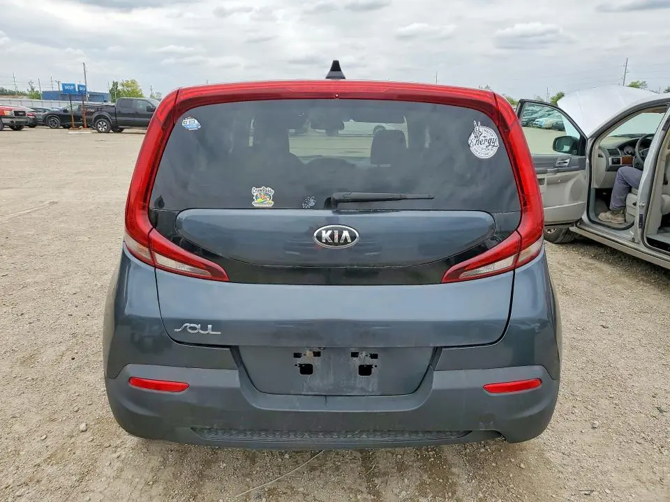 2020 KIA SOUL LX  