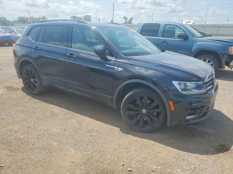 2020 VOLKSWAGEN TIGUAN SE  