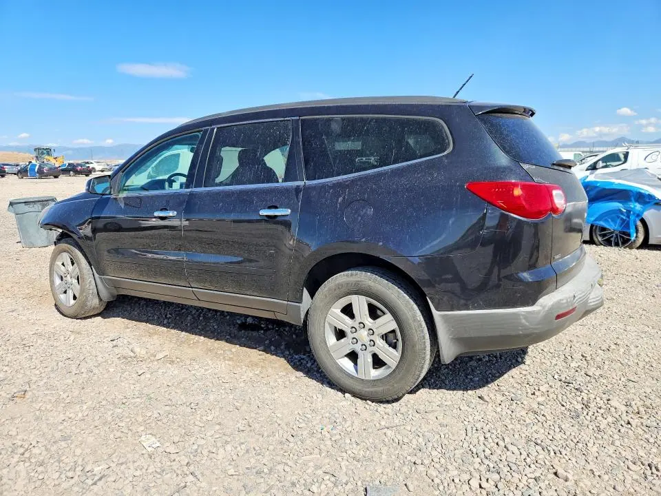 2010 CHEVROLET TRAVERSE LT  